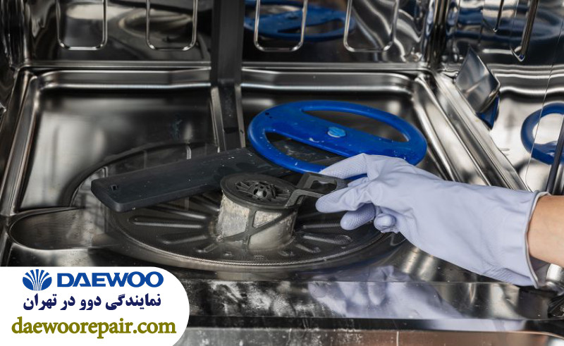 تعمیر یا تعویض دکمه تخلیه آب ماشین ظرفشویی دوو 